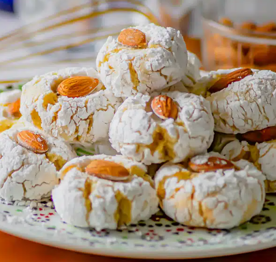 Boite BASTOPHE1927 Ghreyba amandes au sucre glace