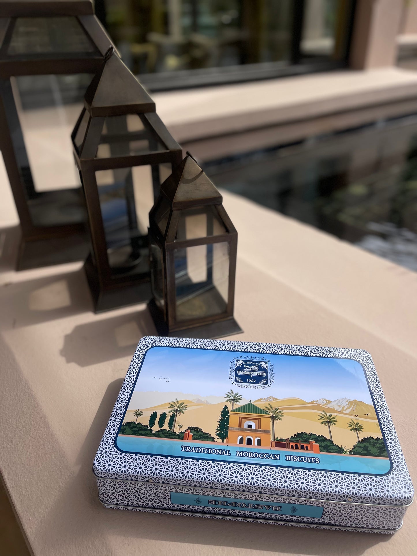 Boite BASTOPHE1927 Gateaux Marocains MIX Traditionnel